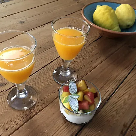Alojamento de Acomodação e Pequeno-almoço Vista De La - Turismo De Interior. 3*